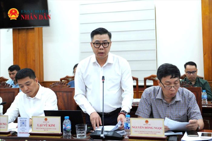 Phó Vụ trưởng Vụ Tổ chức cán bộ, Bộ Y tế Lại Vũ Kim phát biểu