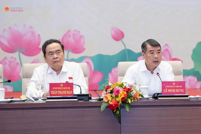 Chủ tịch Quốc hội Trần Thanh Mẫn và Thủ tướng Lê Minh Hưng đồng chủ trì Hội nghị