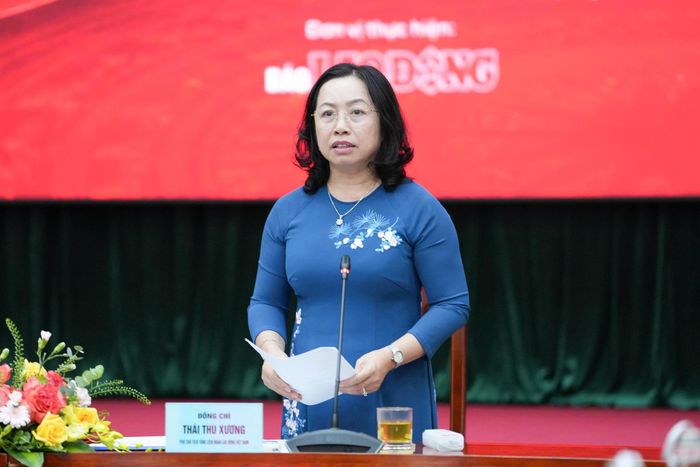 Bà Thái Thu Xương – Phó Chủ tịch Tổng Liên đoàn Lao động Việt Nam phát biểu tại họp báo. Ảnh: BTC