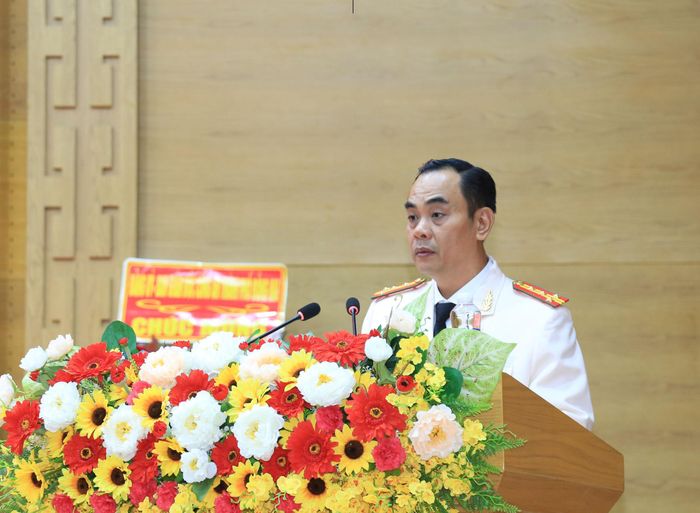 Đại tá Trần Trọng Thủy phát biểu nhận nhiệm vụ. Ảnh: CATP. Đồng Nai