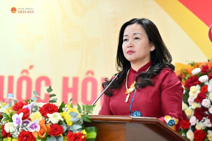 Chủ tịch Liên Chi hội Nhà báo Văn phòng Quốc hội nhiệm kỳ 2026 - 2031, Tổng Biên tập Báo Đại biểu Nhân dân Phạm Thị Thanh Huyền phát biểu