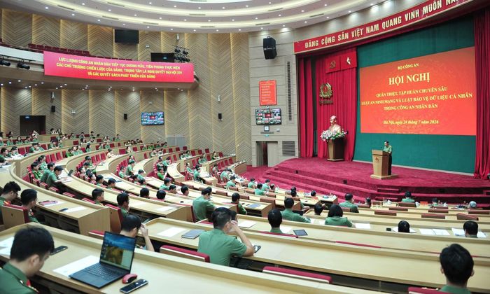 Quang cảnh hội nghị.
