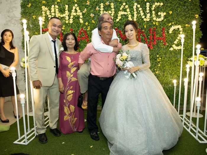 Anh Dũng tại đám cưới con gái