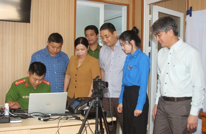 Công an xã Bảo Lâm 3 vừa được trang bị đồng bộ máy móc để phục vụ công việc.