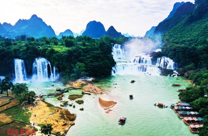 Thác Bản Giốc, xã Đàm Thủy. Ảnh Thế Vĩnh