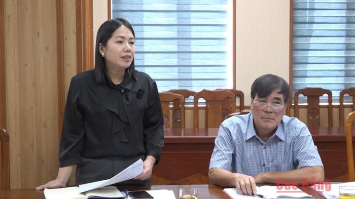 Thành viên Ban Tổ chức phát biểu thảo luận.