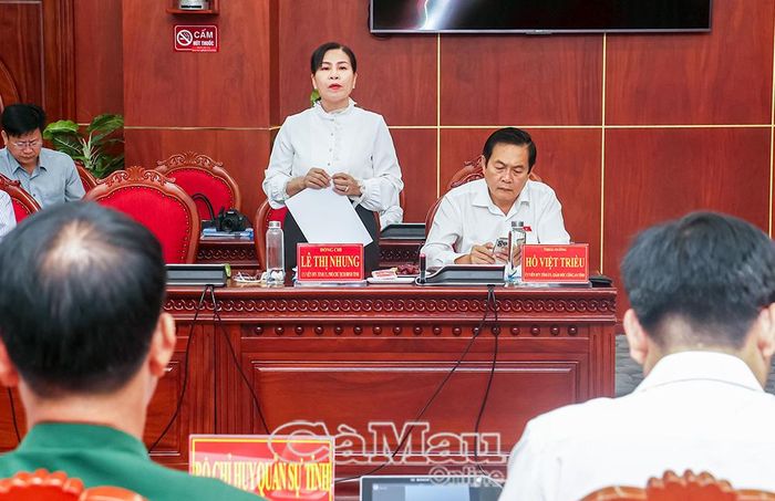 Đồng chí Lê Thị Nhung, Ủy viên Ban Thường vụ Tỉnh ủy, Phó Chủ tịch Thường trực HĐND tỉnh, nhấn mạnh yêu cầu tăng cường sự phối hợp chặt chẽ giữa các cơ quan, đơn vị trong công tác giải quyết và trả lời kiến nghị của cử tri.