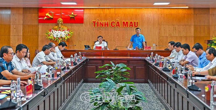 Trưởng Ban Tuyên giao và Dân vận Tỉnh ủy Hồ Trung Việt nêu những định hướng chiến lược trong chuyển đổi số phục vụ tốt công tác tuyên truyền.