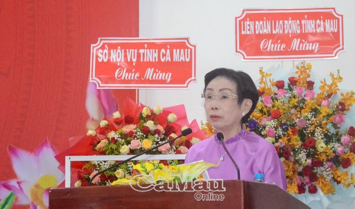 PGS.TS Trương Thị Hiền, Phó Chủ tịch Trung ương Hội Khuyến học Việt Nam, phát biểu tại đại hội.