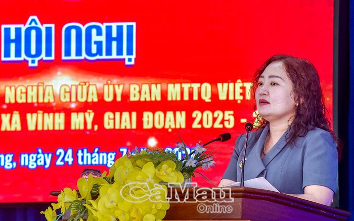 Chủ tịch Ủy ban MTTQ Việt Nam xã Vĩnh Mỹ Trần Thị Mộng Nghi khẳng định, hoạt động và chất lượng đội ngũ cán bộ MTTQ 2 địa phương được nâng lên qua 1 năm kết nghĩa.