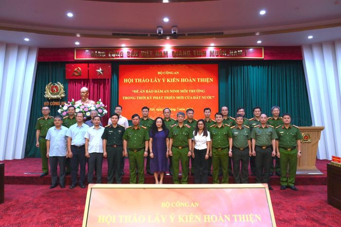 Các đại biểu dự hội thảo