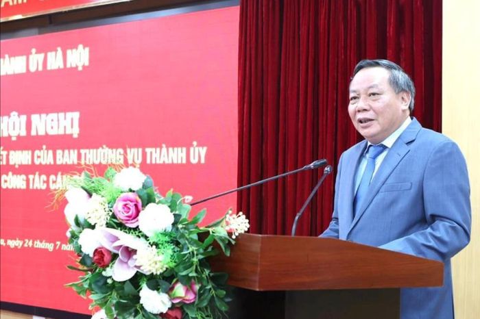 Phó Bí thư Thành ủy Nguyễn Văn Phong phát biểu chỉ đạo tại hội nghị. Ảnh: Thanh Hải
