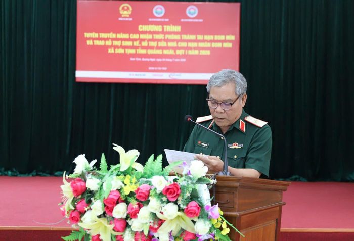 Thiếu tướng Nguyễn Ngọc Ân phát biểu tại chương trình. Ảnh: Quỳnh Dương