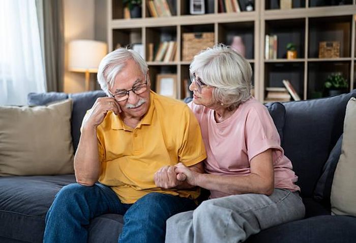 Về già mới thấm: Con cái, bạn đời hay tiền bạc cũng không quý bằng 8 điều này