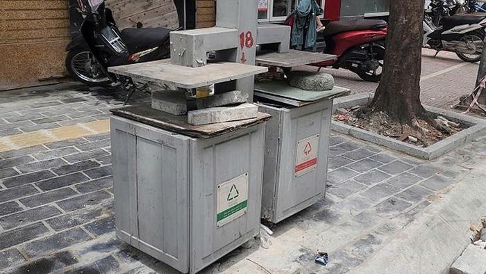 Thùng rác này đã bị bịt kín. Ảnh: VA.