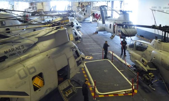 Boong đáp rộng cho phép USS Peleliu vận hành đồng thời nhiều loại trực thăng như trực thăng vận tải CH-53E Super Stallion, trực thăng đa dụng UH-1Y Venom, trực thăng tấn công AH-1Z Viper và máy bay cánh quạt nghiêng MV-22 Osprey trong những năm cuối phục vụ.