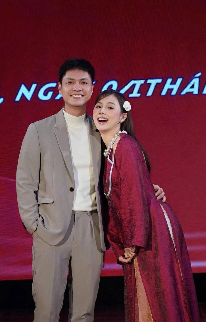  Minh Thu và Tô Dũng lần đầu cùng nhau đảm nhận vai chính trong bộ dự án phim. Ảnh: FBNV. 