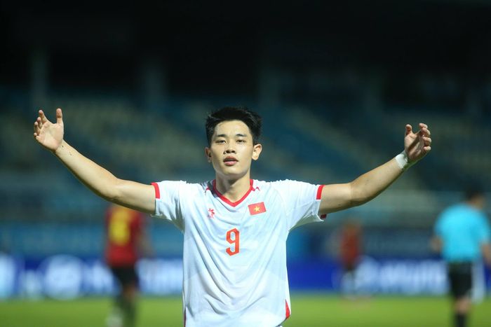  Chiến thắng 7-0 cũng giúp tuyển Việt Nam tạm thời dẫn đầu bảng A ASEAN Cup 2026. Đây là trận thắng đậm nhất của "Những chiến binh sao vàng" trong một trận ra quân tại giải đấu, đồng thời tạo lợi thế lớn về hiệu số trước các đối thủ cạnh tranh trực tiếp như Singapore và Indonesia. 