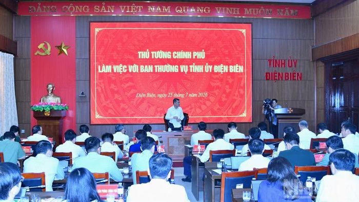 Quang cảnh cuộc làm việc. (Ảnh: THANH GIANG)