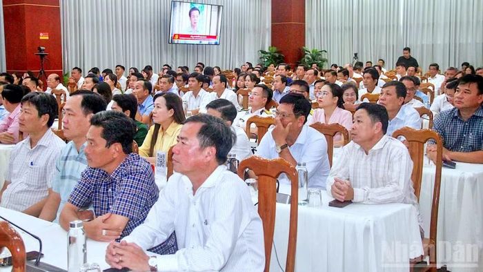 Các đại biểu tham dự hội nghị tổng kết và trao giải tại Cà Mau vào chiều 24/7.