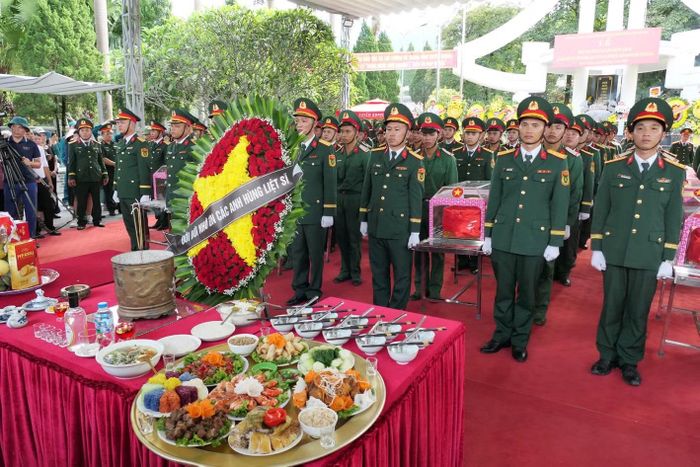 Lễ truy điệu và an táng hài cốt Liệt sĩ sẽ được tổ chức trọng thể vào 15 giờ, ngày 26/7 tại Nghĩa trang liệt sĩ Vị Xuyên