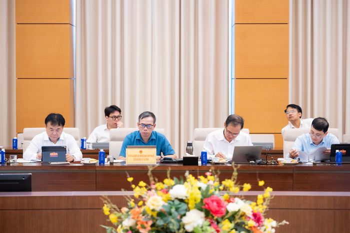  Đại biểu dự họp. Ảnh: CẨM HÀ 