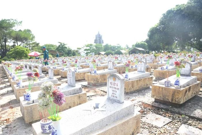 Tại Nghĩa trang liệt sĩ Vĩnh Linh sẽ tiến hành lấy mẫu, số hóa đối với 1.952 phần mộ liệt sĩ còn thiếu thông tin.
