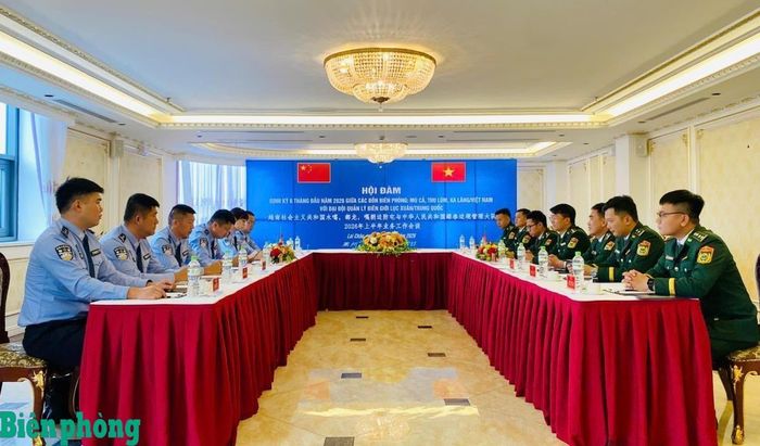 Quang cảnh hội đàm. Ảnh: Văn Hợi