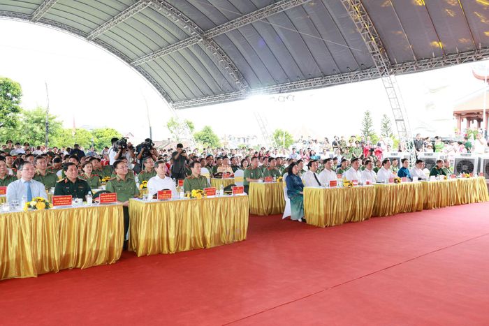 Các đại biểu tham dự lễ khánh thành.(Ảnh: CAHY).