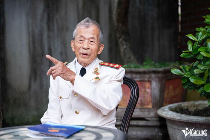 Đại tá, Anh hùng Lực lượng vũ trang nhân dân Đào Quang Vinh xúc động kể về liệt sĩ Đào Quang Hải