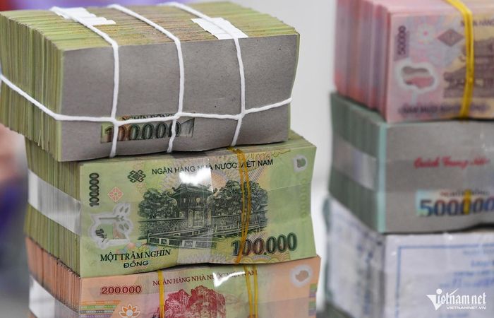 Gia đình khởi kiện sau khi doanh nghiệp bảo hiểm từ chối chi trả quyền lợi cho khoản vay 600 triệu đồng. Ảnh minh họa: Nam Khánh
