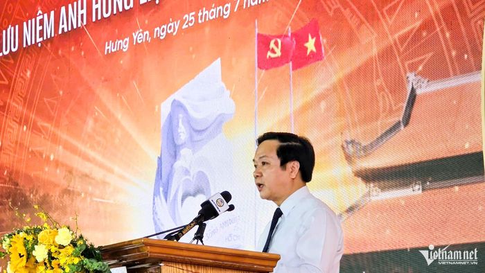 Bí thư Tỉnh ủy Hưng Yên Phạm Quang Ngọc phát biểu tại lễ khánh thành