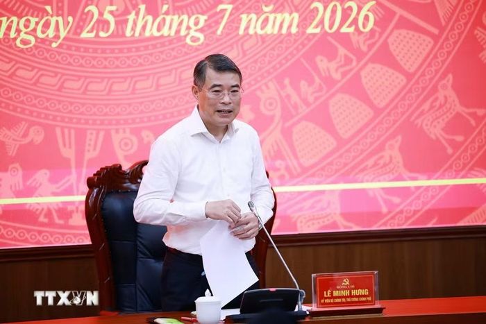Thủ tướng Lê Minh Hưng làm việc với Ban Thường vụ Tỉnh ủy Điện Biên. (Ảnh: Dương Giang/TTXVN)