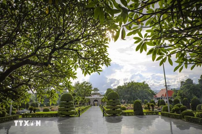 Không gian xanh, trang nghiêm của Nghĩa trang Liệt sỹ Quốc gia A1. (Ảnh: Xuân Tư/TTXVN)