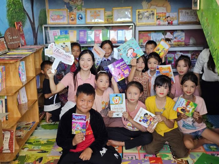Mang thư viện đến với vùng cao, chắp cánh ước mơ cho học sinh yếu thế.