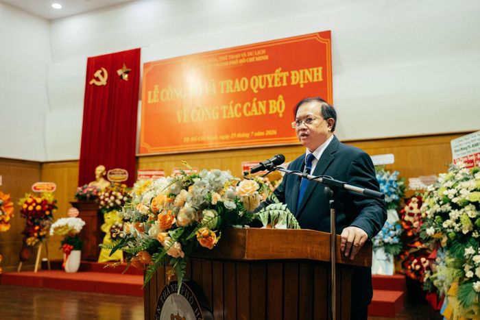 Thứ trưởng Bộ Văn hóa, Thể thao và Du lịch Tạ Quang Đông phát biểu.
