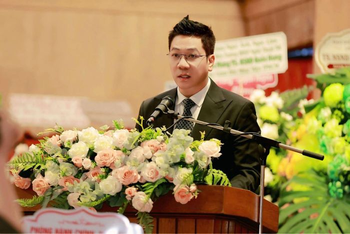 TS.NSND Đỗ Quốc Hưng phát biểu tại buổi lễ.