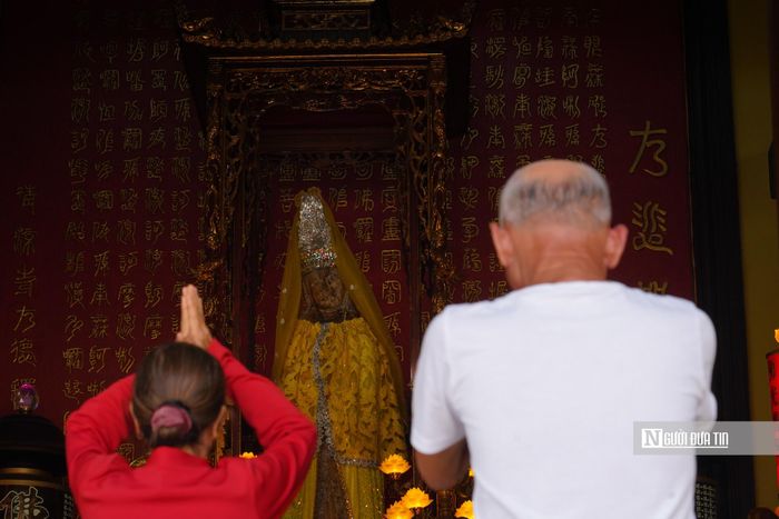 Sau khi đưa tượng Phật về chùa thờ tự, không ai xác định được xuất xứ cũng như niên đại của tượng mà chỉ đoán khoảng trên 100 năm. Từ ngày chùa Thanh Lương có tượng Phật Quan Thế Âm, rất nhiều cá nhân và đoàn thể trong và ngoài nước đã đến tham quan, tìm hiểu pho tượng này. 