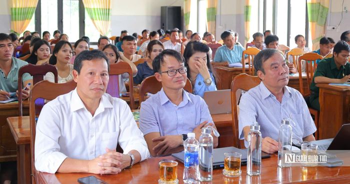 Hội nghị góp phần nâng cao kiến thức pháp lý và khả năng tự bảo vệ của người dân xã Phước Năng.