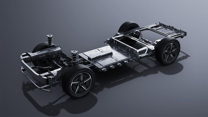 Khung gầm và hệ thống truyền động lăn của Jaecoo J7 PHEV.