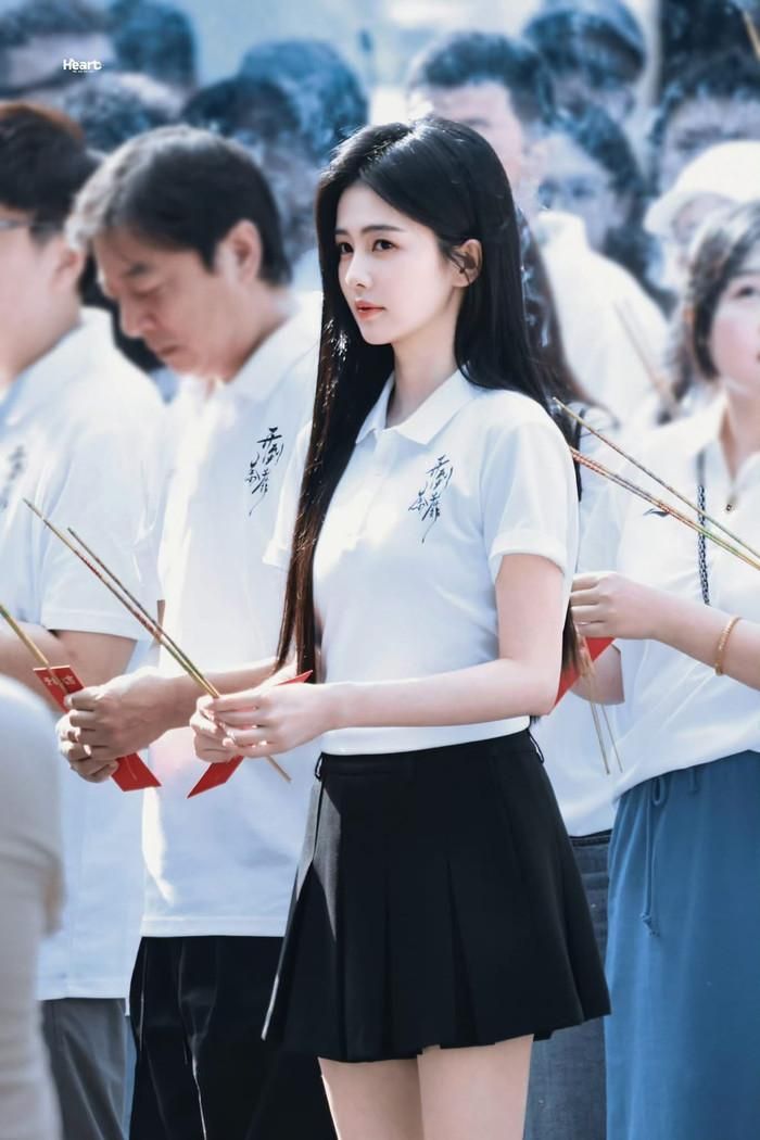 Bạch Lộc kỳ vọng tạo hình hoàn chỉnh sẽ mang đến bất ngờ khi phim lên sóng. Ảnh: Weibo.