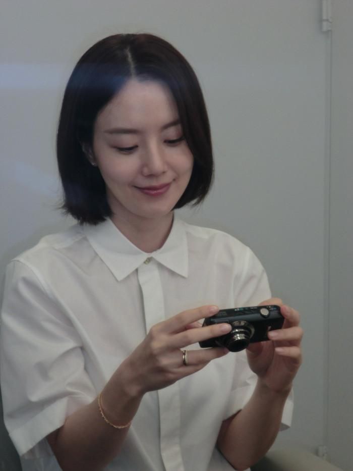 Moon Chae Won khoe diện mạo rạng rỡ sau khi kết hôn. (Nguồn: IGNV)