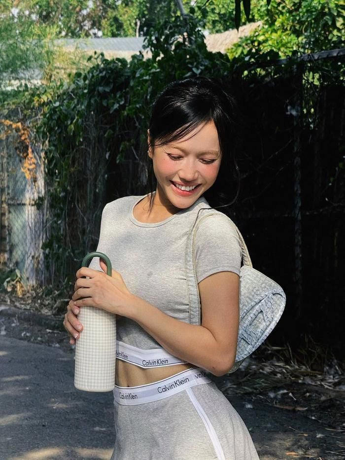 Diệu Nhi thường xuyên chia sẻ những khoảnh khắc đời thường trên trang cá nhân.