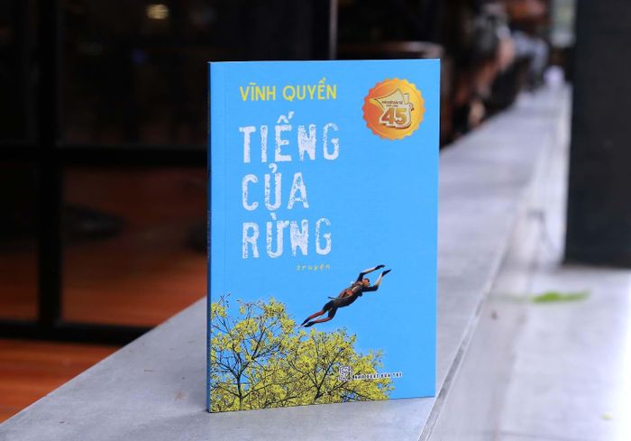 Sách do NXB Trẻ ấn hành, tiếp tục ghi dấu Vĩnh Quyền trong địa hạt văn chương sinh thái và cách tân nghệ thuật viết. Ảnh: NXB Trẻ