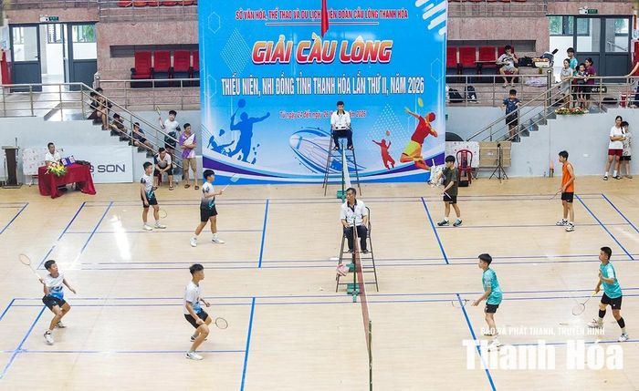 Ngay sau lễ khai mạc, các loạt trận đầu tiên ở 4 nhóm tuổi đồng loạt diễn ra.