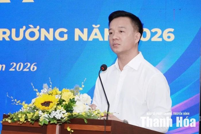 Chủ tịch Hiệp hội Doanh nghiệp tỉnh Thanh Hóa Nguyễn Xuân Hưng phát biểu khai mạc tọa đàm.