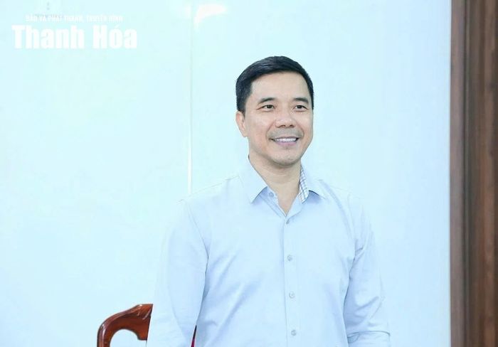 Phó Bí thư Thường trực Tỉnh ủy Nguyễn Hồng Phong phát biểu tại buổi làm việc.