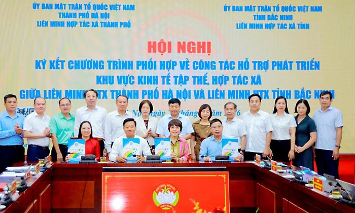  Các hợp tác xã, doanh nghiệp của Bắc Ninh và Hà Nội ký kết biên bản ghi nhớ về hợp tác phân phối, tiêu thụ sản phẩm. 