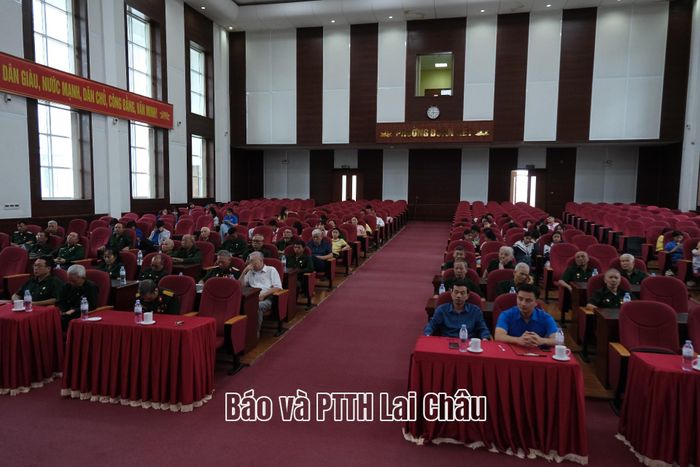 Quang cảnh Hội nghị tuyên truyền giáo dục truyền thống cách mạng cho thanh thiếu nhi phường Đoàn Kết.