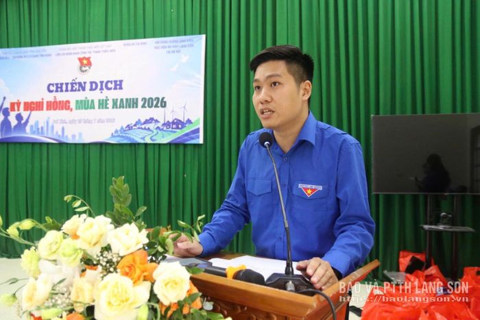 Bí thư Liên Chi đoàn Khoa công tác thanh thiếu niên (Học viện Thanh thiếu niên Việt Nam) phát biểu tại chương trình